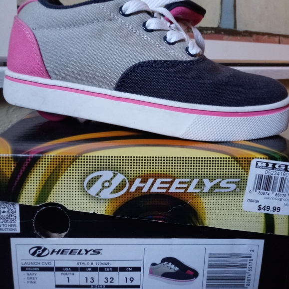poshmark heelys
